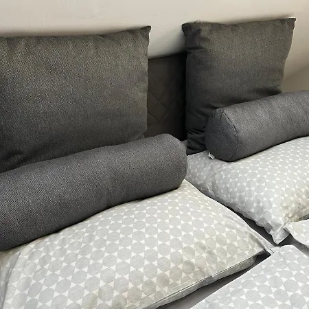 Nahe Naturschutzgebiet „wurmtal“ *