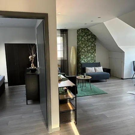 Nahe Naturschutzgebiet „wurmtal“ * Würselen