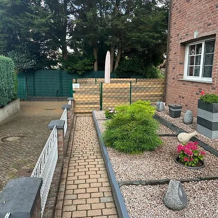 Nahe Naturschutzgebiet „wurmtal“ * Würselen