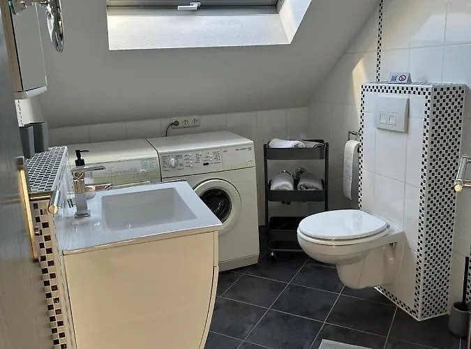 Nahe Naturschutzgebiet „wurmtal“ *