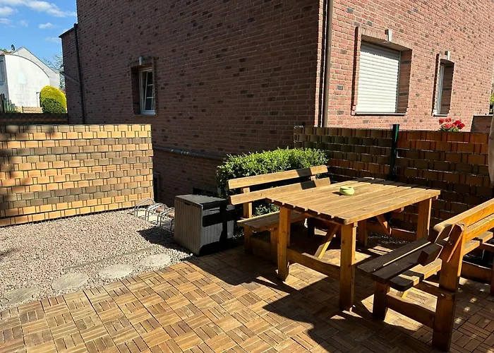 Nahe Naturschutzgebiet „wurmtal“ Apartman *